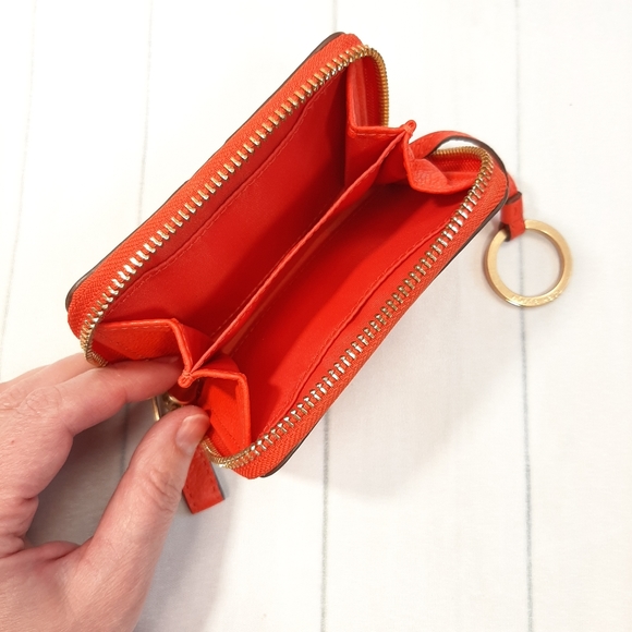 Tory Burch Small Orange Leather Purse With Key Fob. Zip Fastening - Picture 7 of 13